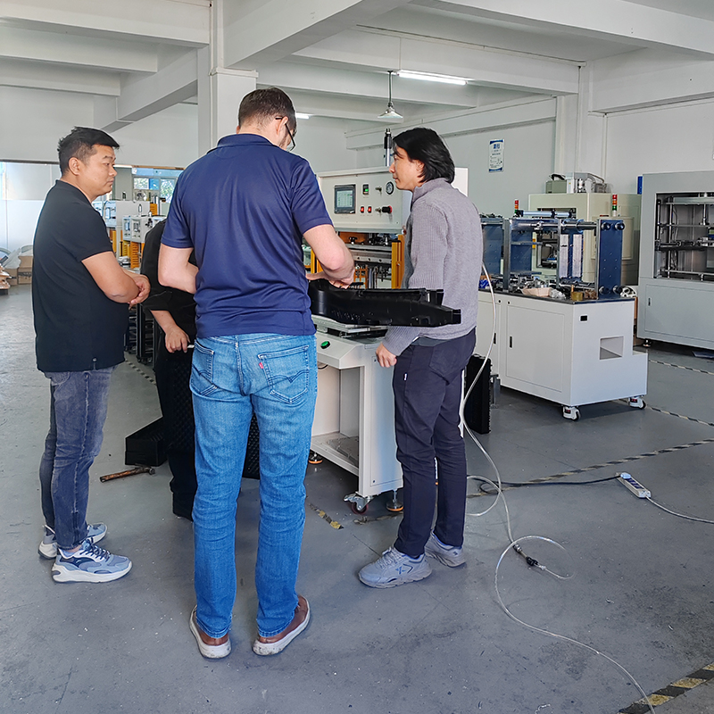 国外客户来厂 (3)